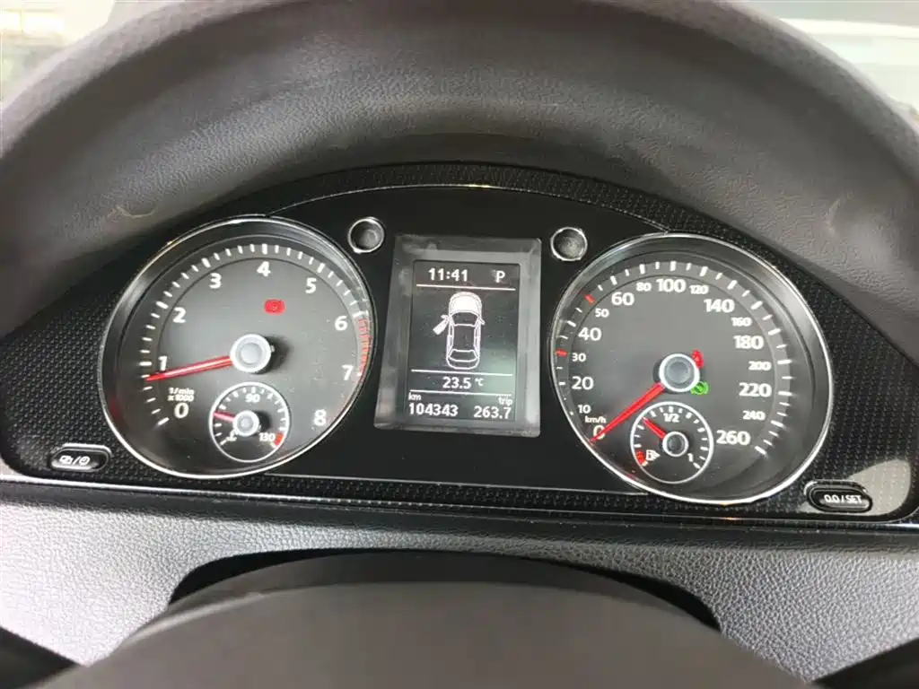 Volkswagen Magotan 2015 Facelift 1.8TSI Luxury фото 12