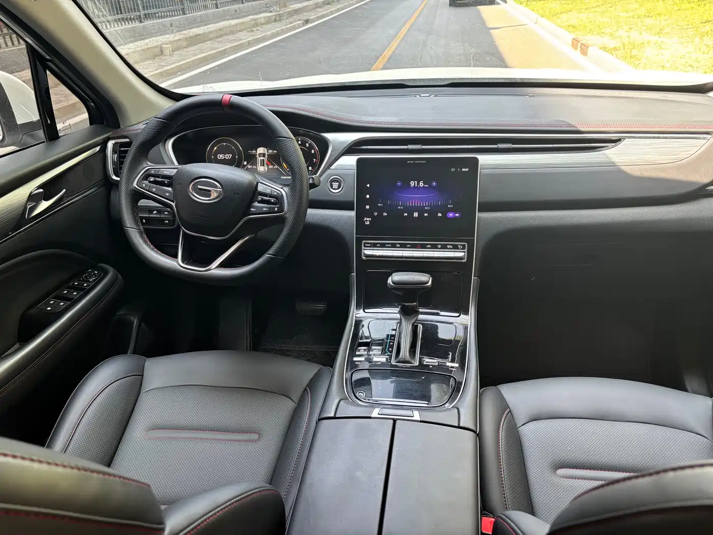 GAC Trumpchi Trumpchi GS4 PLUS 2023 390T Auto Nebula Edition фото 10