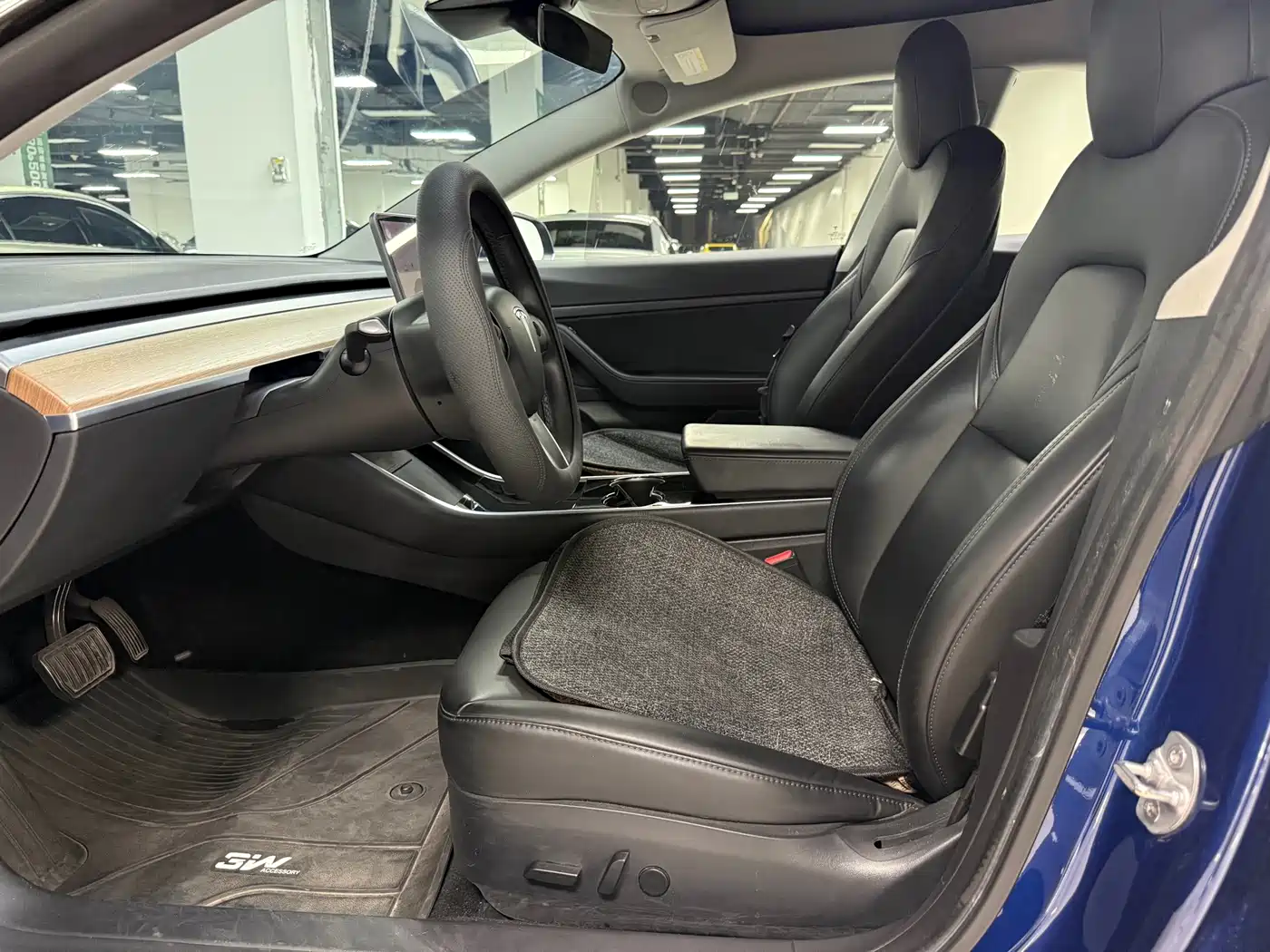 Фото 20 - Tesla Model 3