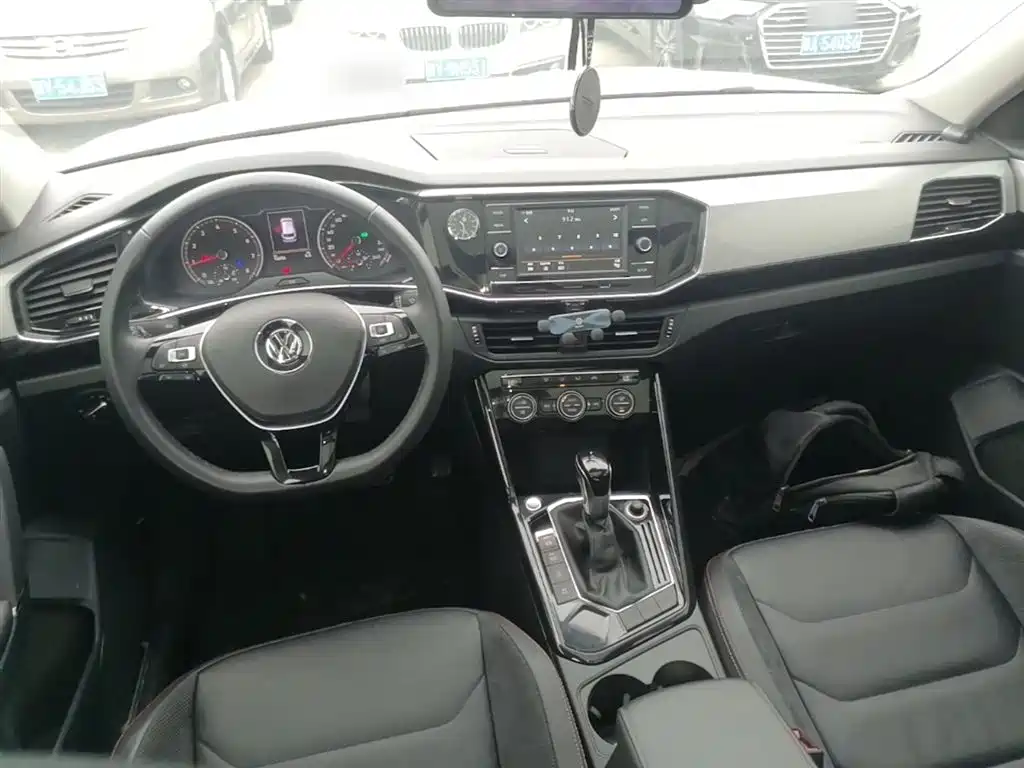 Volkswagen Tayron 2019 330TSI 2WD Luxury China VI фото 10