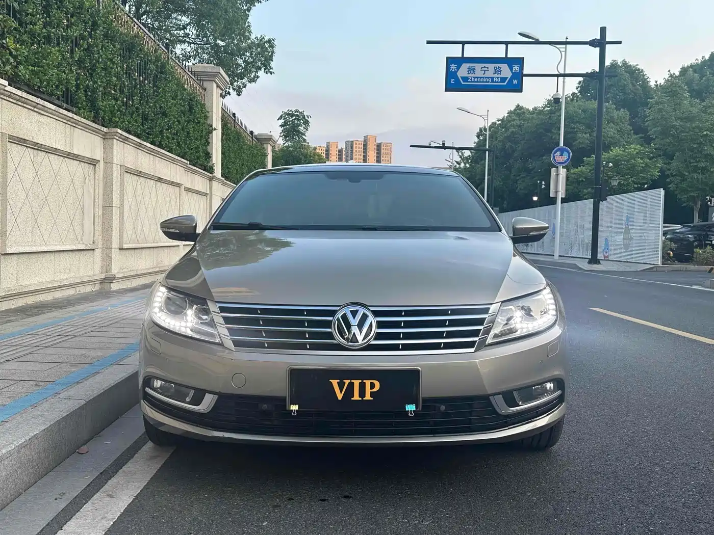 Volkswagen FAW-Volkswagen CC 2015 1.8TSI Premium фото 2