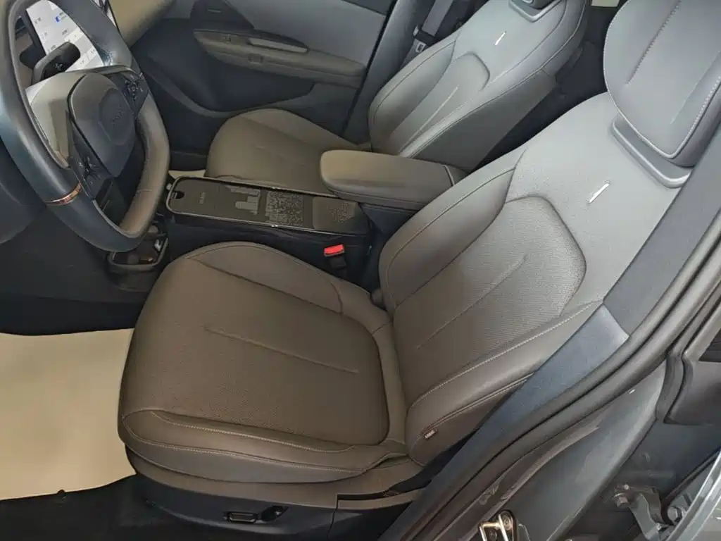 Photo 15 - Lynk & Co Z20