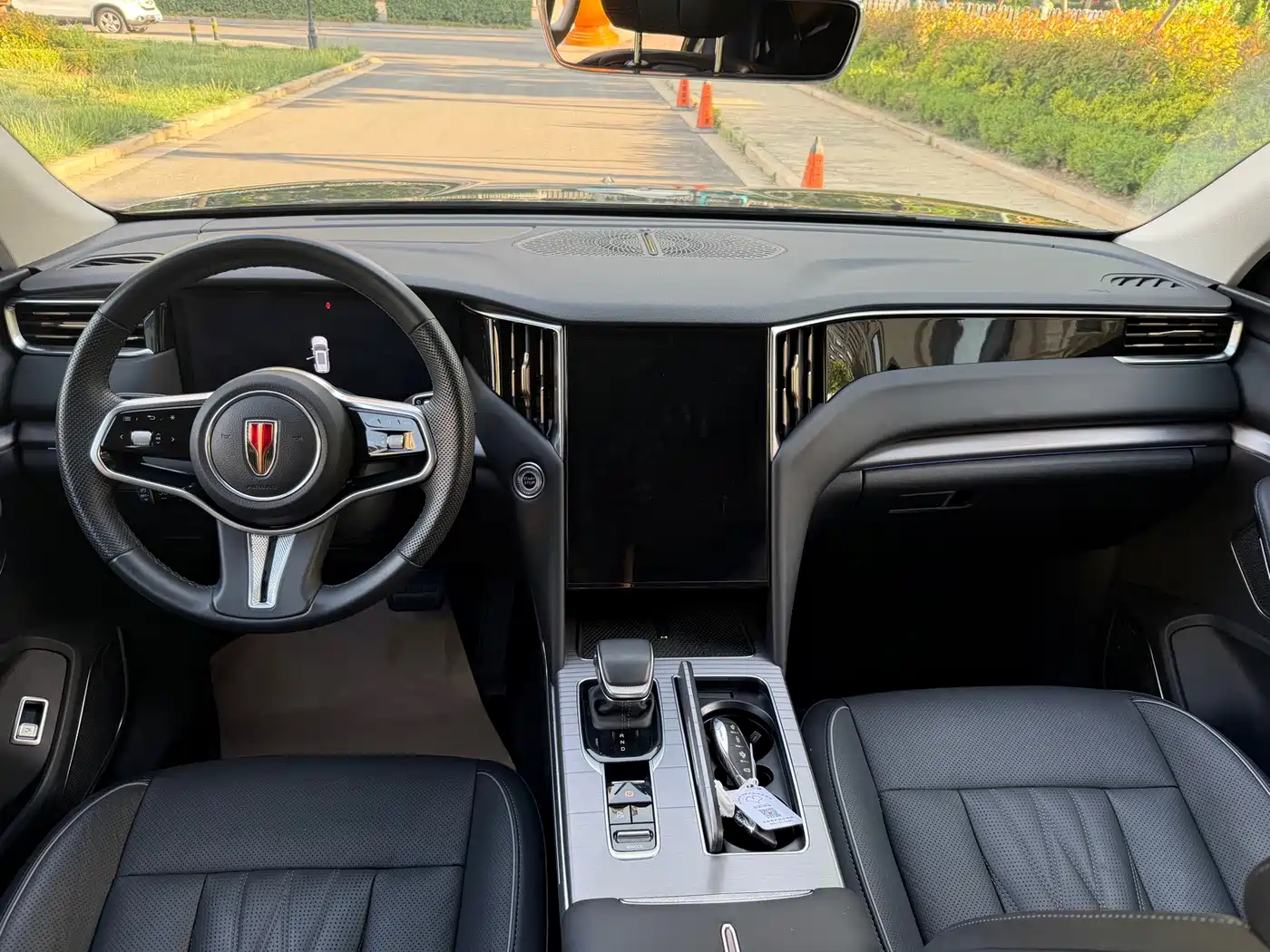 Hongqi HS7 PHEV 2024 2024 2.0T PHEV 4WD Flagship Edition 6-seater