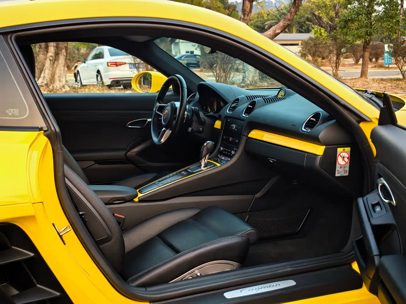 Porsche 718 2018 Cayman 2.0T фото 9