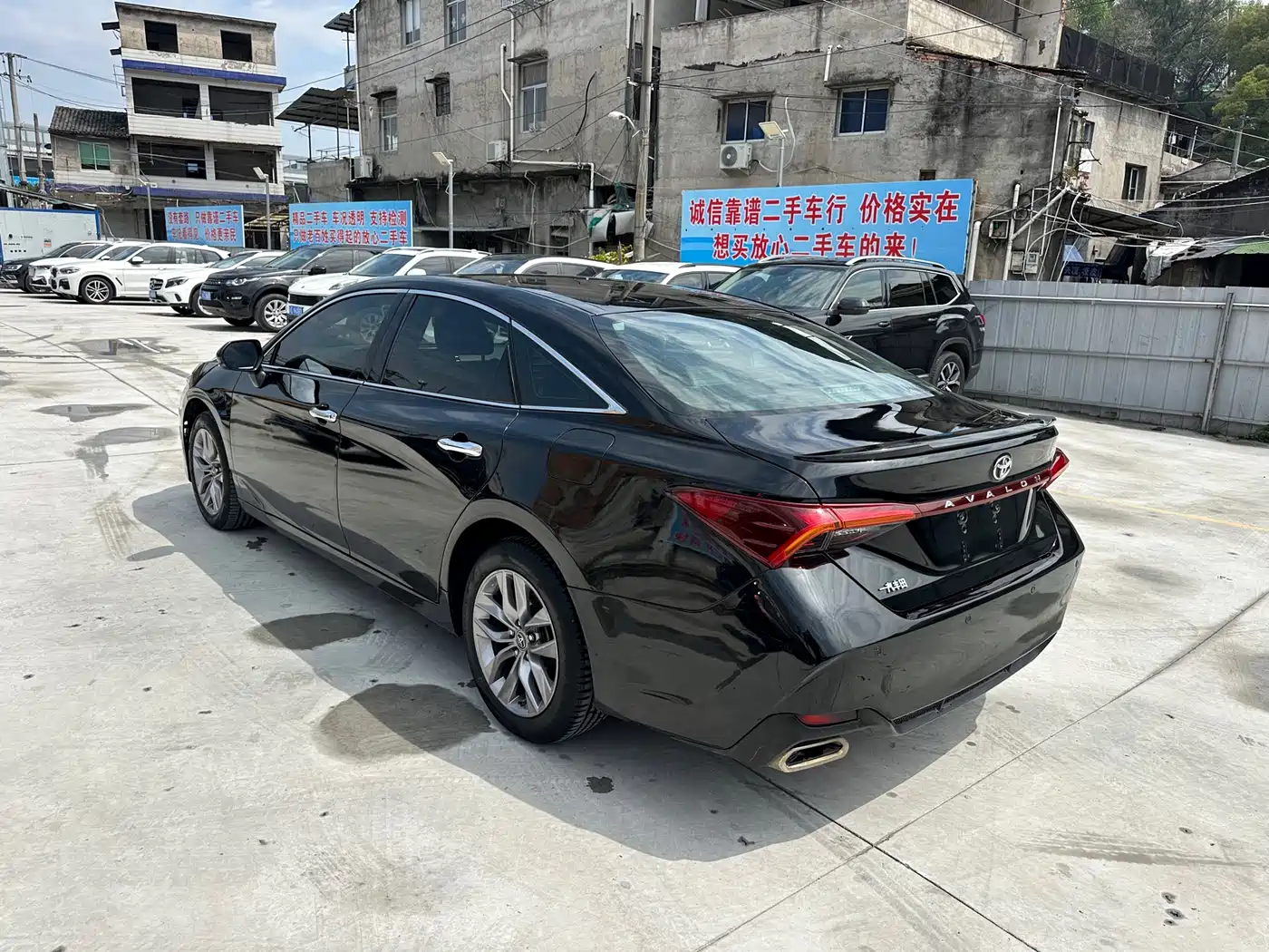 Toyota Avalon 2021 2.5L Luxury Edition фото 3