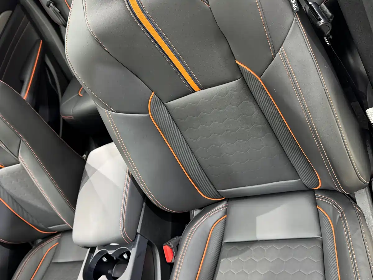 Фото 17 - Haval F7