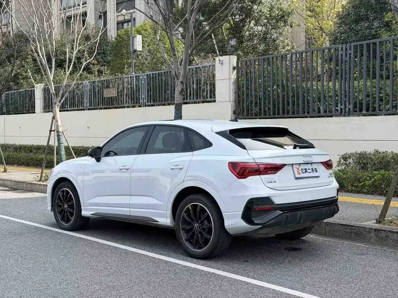 AUDI Q3 SPORTBACK