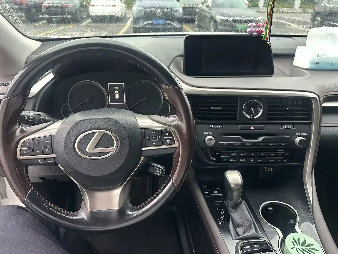 صورة 8 - Lexus RX