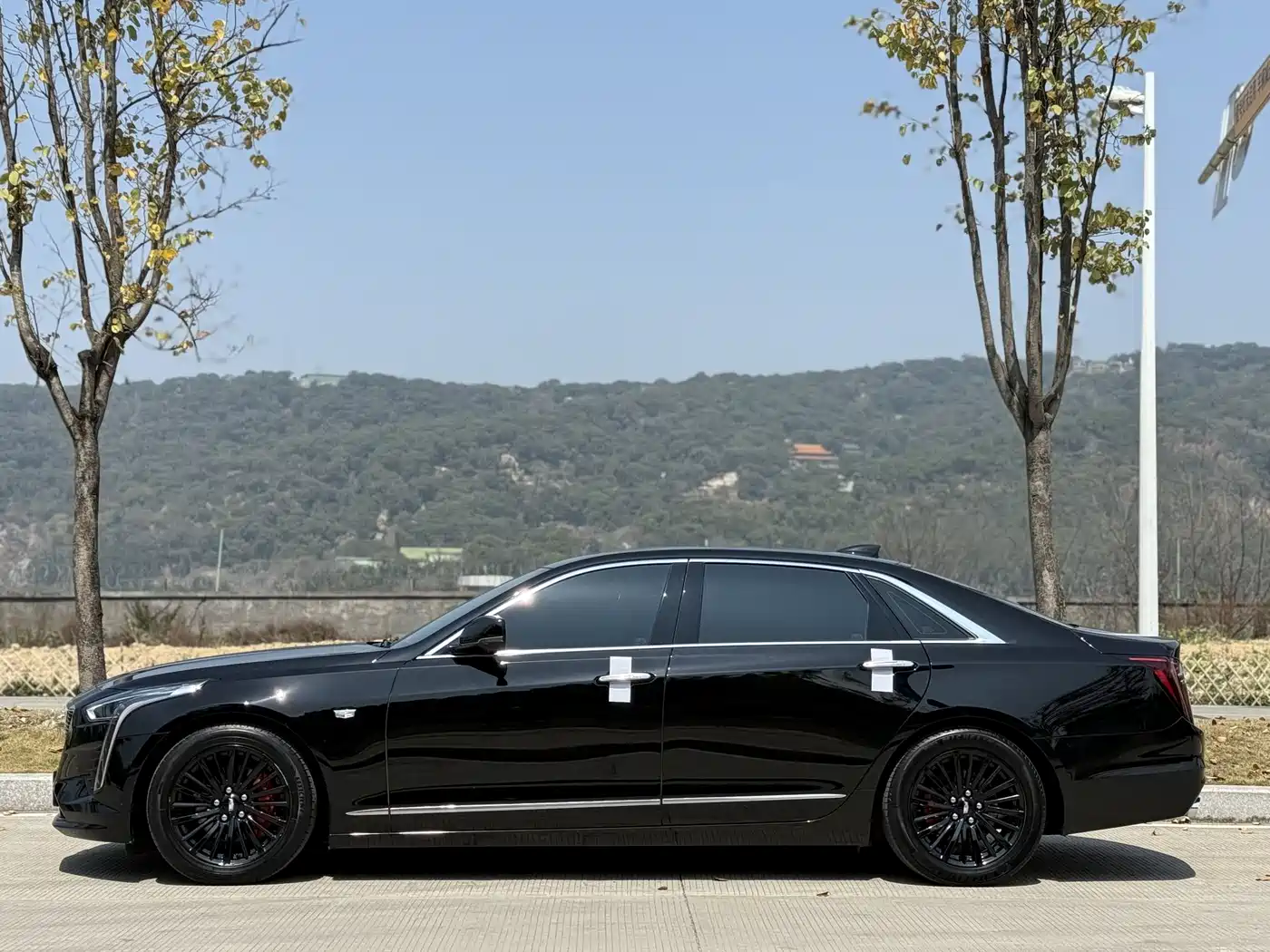 CADILLAC CT6