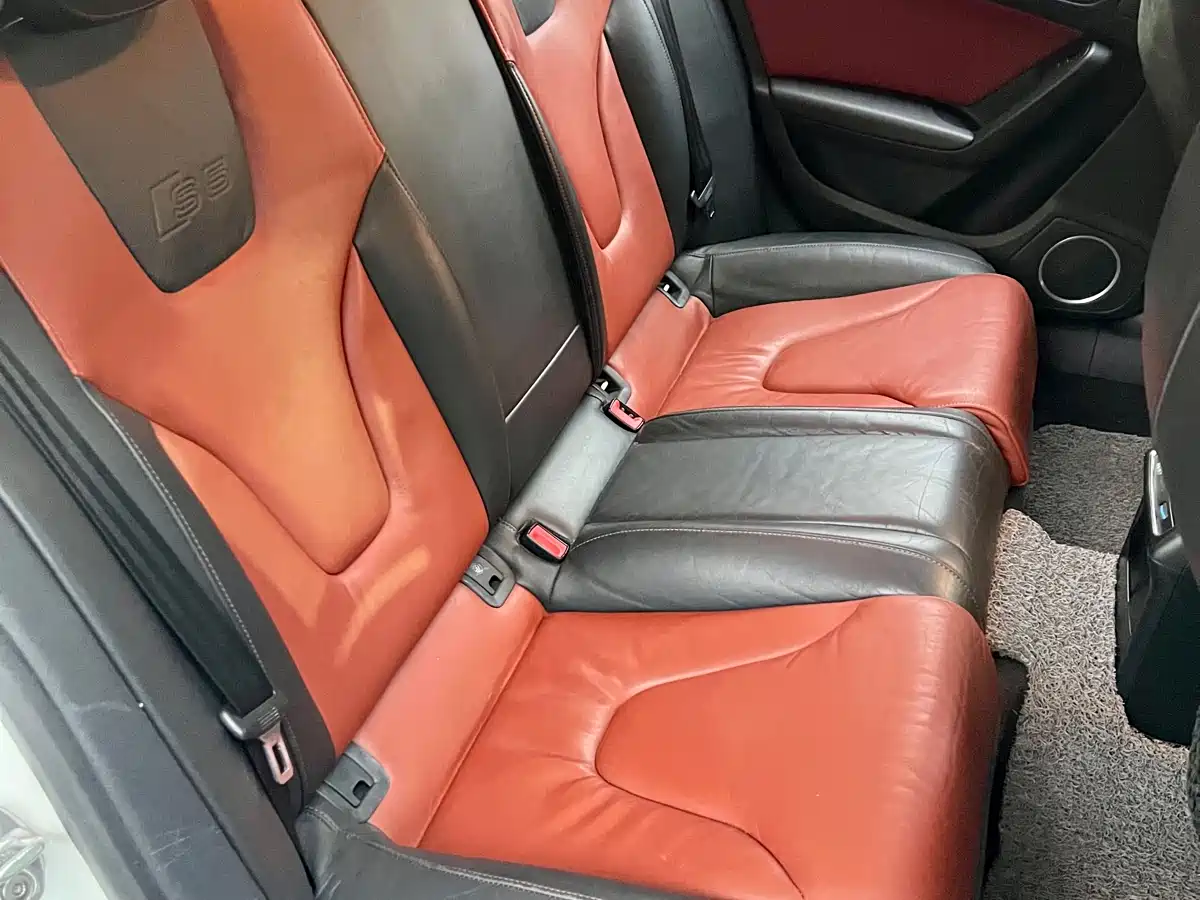 Audi S5 2010 S5 3.0T Sportback фото 10