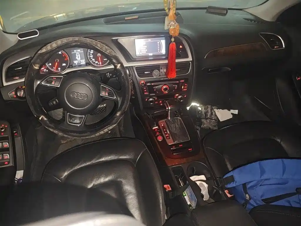 Audi A4L 2016 35 TFSI Automatic Comfort фото 13