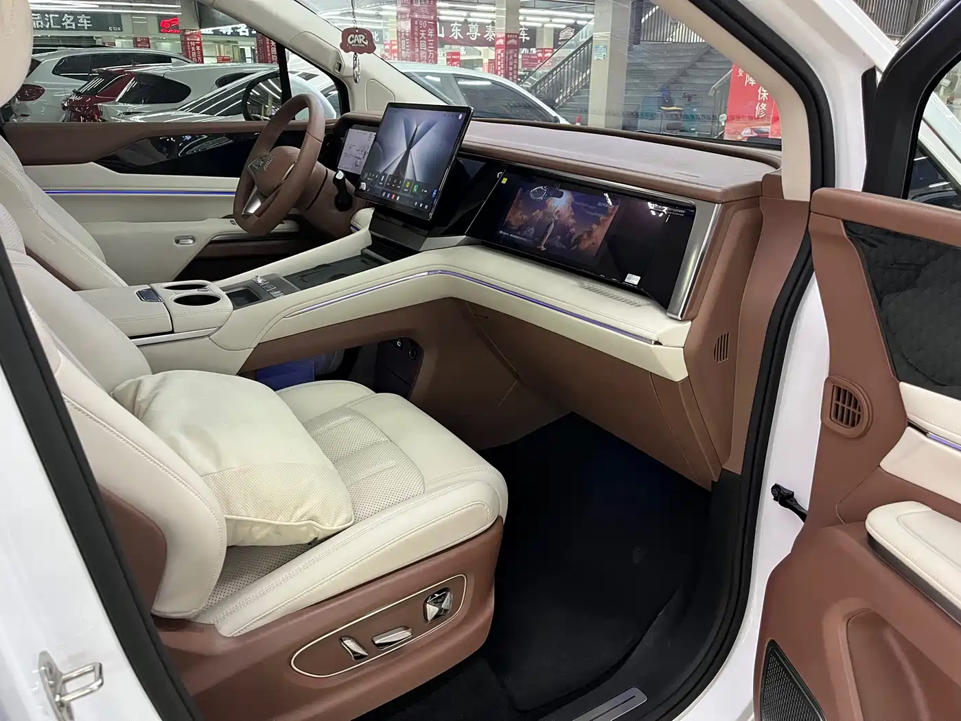 BYD Xia 2026 2025 DM-i 1.5T 180km Excellence