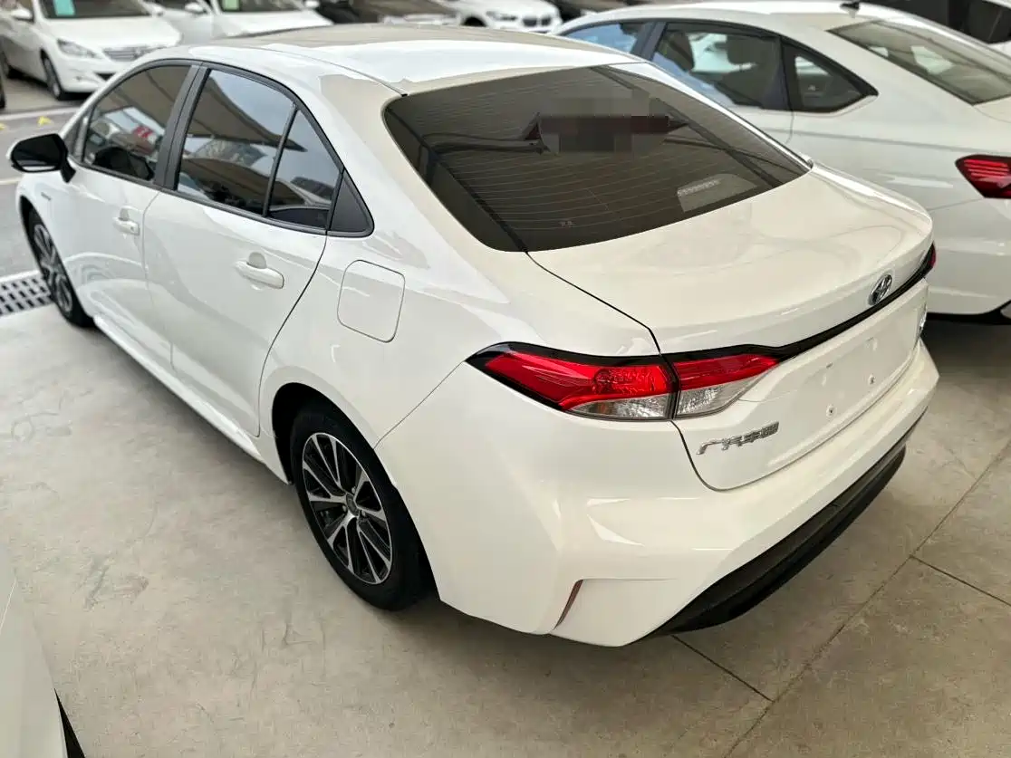 Toyota Levin 2023 Smart Hybrid 1.8L Luxury фото 17