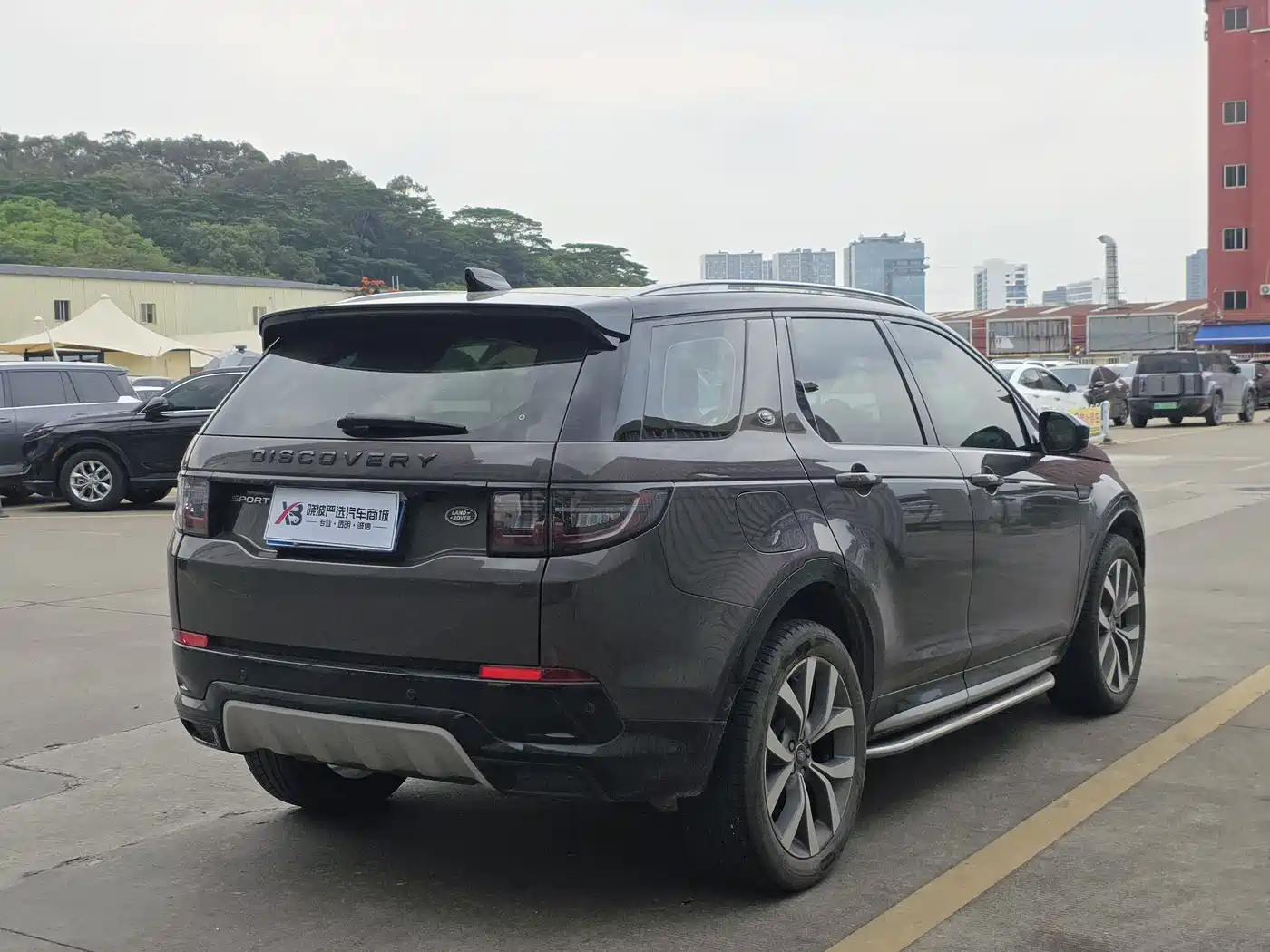 Land Rover Discovery Sport 2024 Luxury Custom Edition фото 6