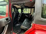Photo 7 - Jeep Wrangler