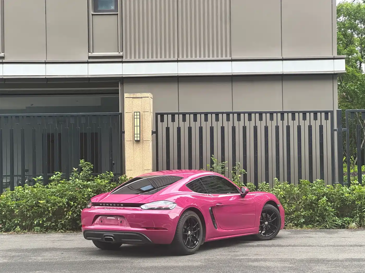 Porsche 718 2016 Cayman 2.0T фото 4