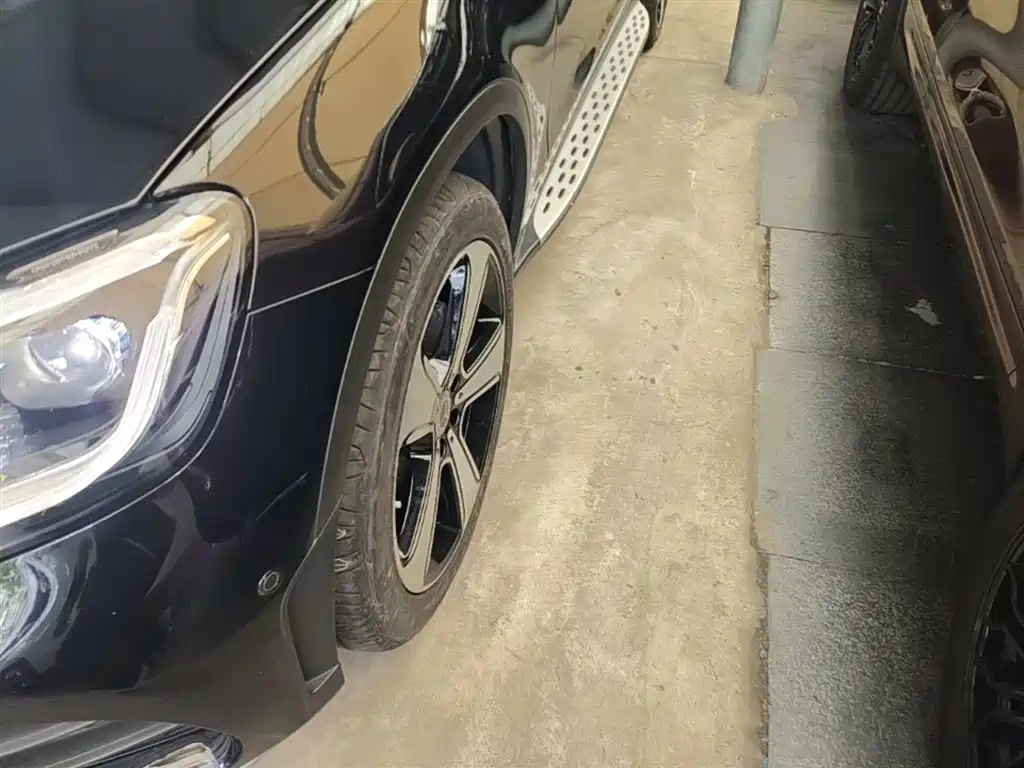 Mercedes-Benz GLC 2020 Facelift GLC 300 L 4MATIC Luxury фото 23