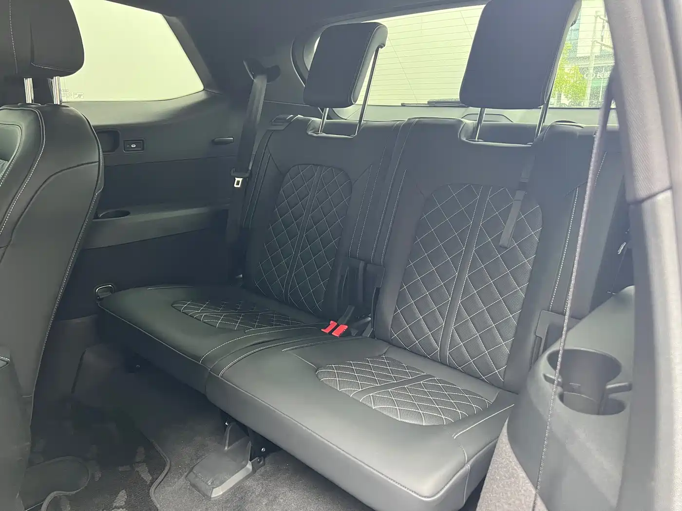 Audi Q6 2025 2024 45 TFSI quattro Black Warrior Edition 6-seater