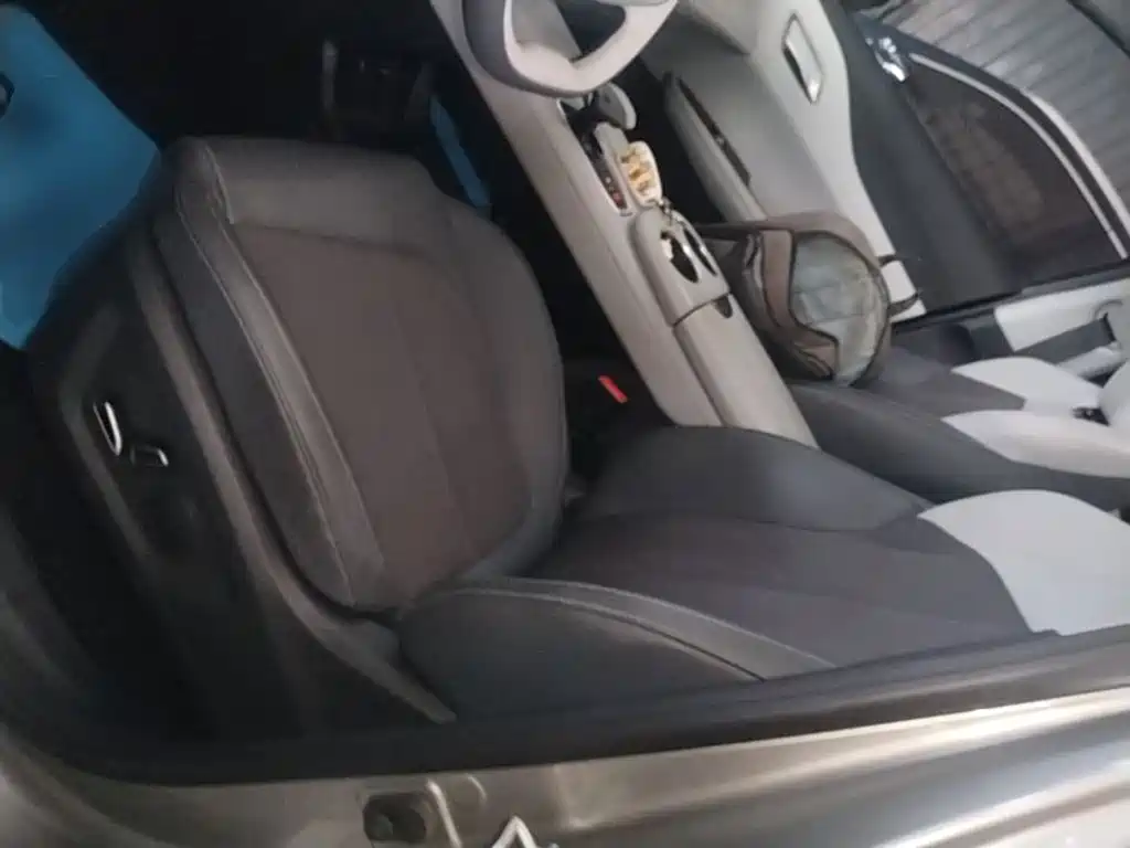 Changan UNI-Z 2025 2025 1.5T Luxury Edition