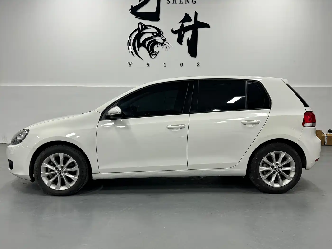 Volkswagen Golf 2012 1.4TSI Automatic Comfort фото 2