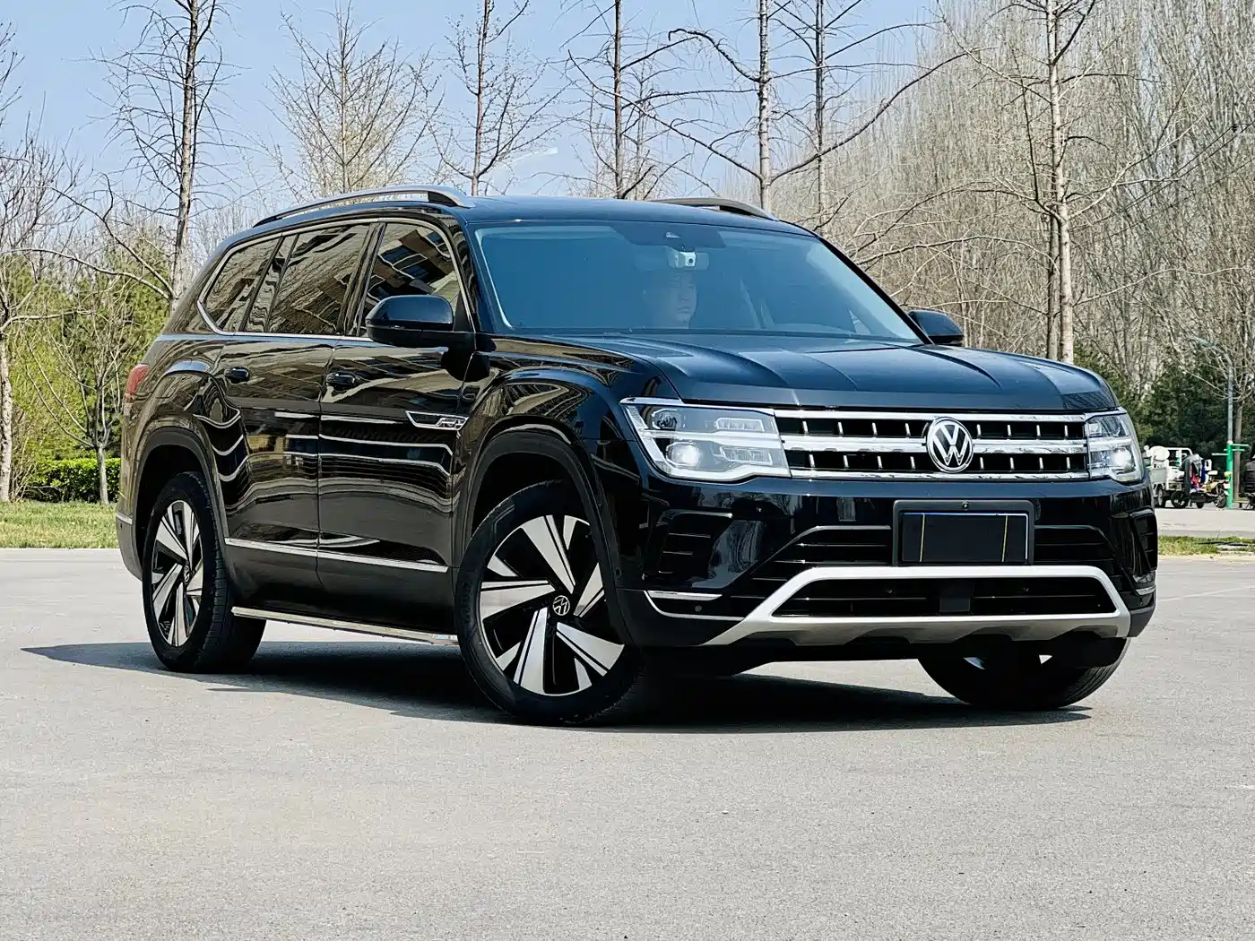 Volkswagen Teramont 2024 380TSI 4WD Prestige Luxury Edition фото 3