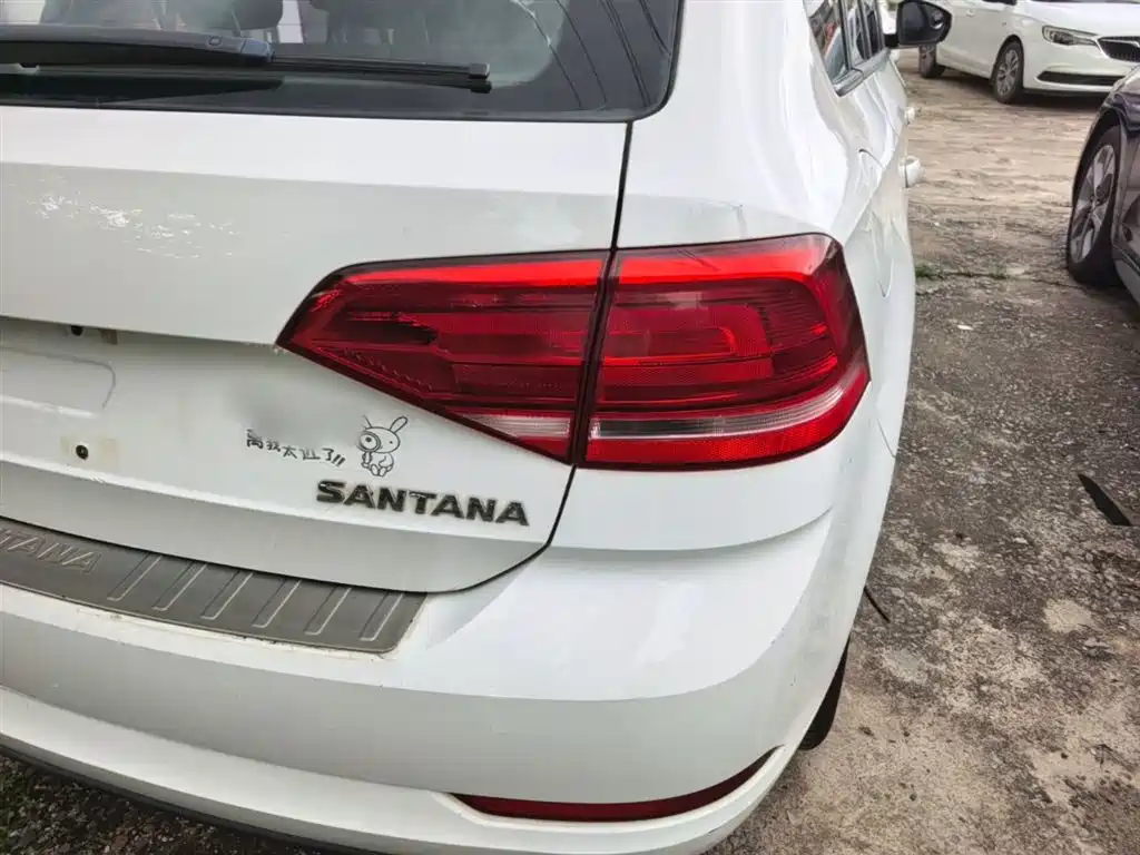 Volkswagen Santana 2015 Gran Santana 1.6L Automatic Trend фото 8