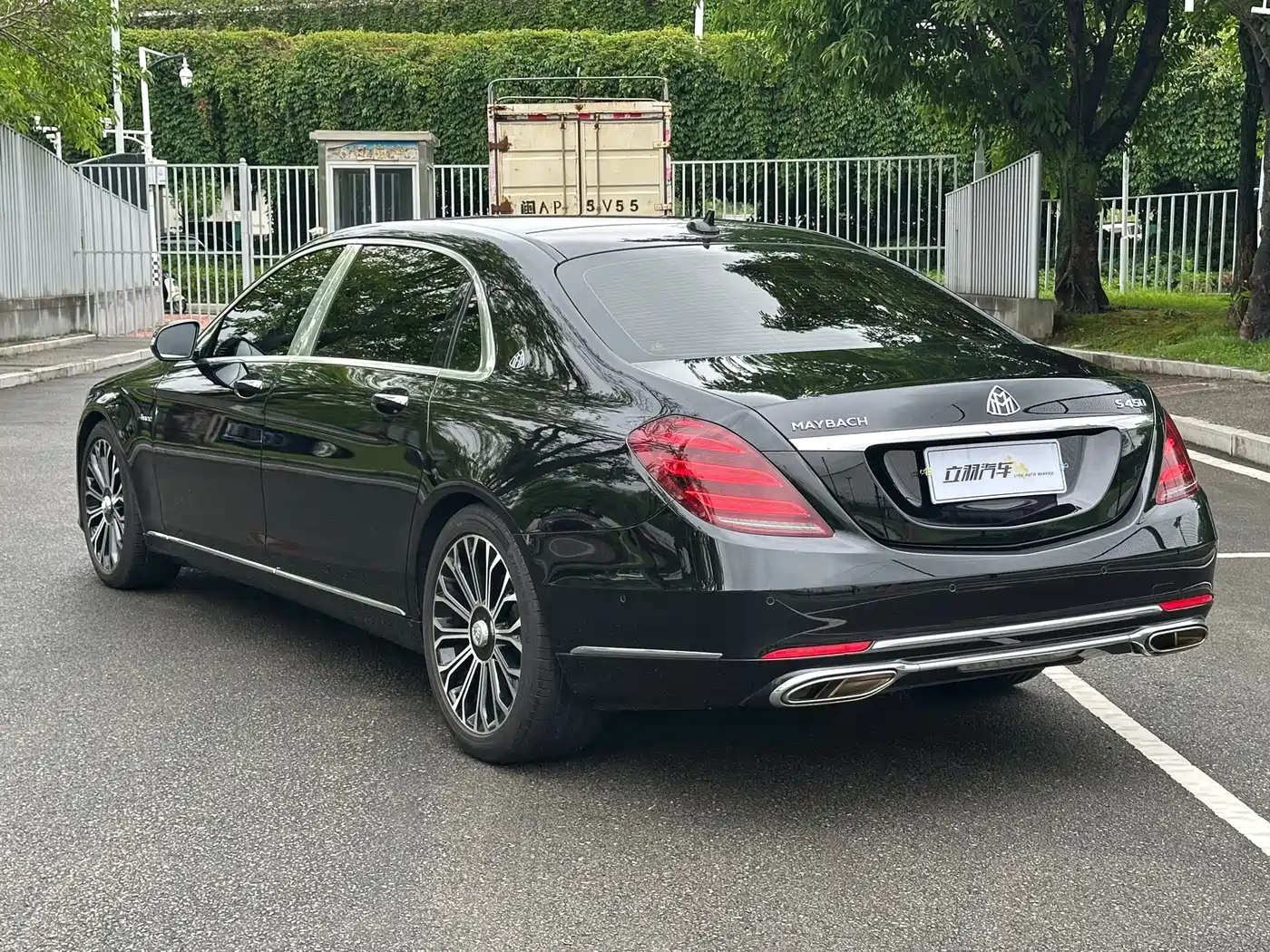 Mercedes-Benz Maybach S-Class 2020 S 450 4MATIC Collector's Edition фото 25