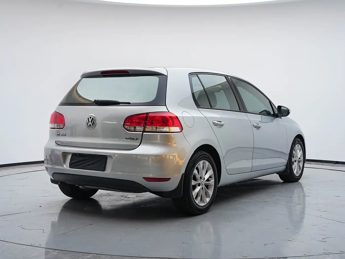 Volkswagen Golf 2011 2011 Model 1.6 Automatic Comfort