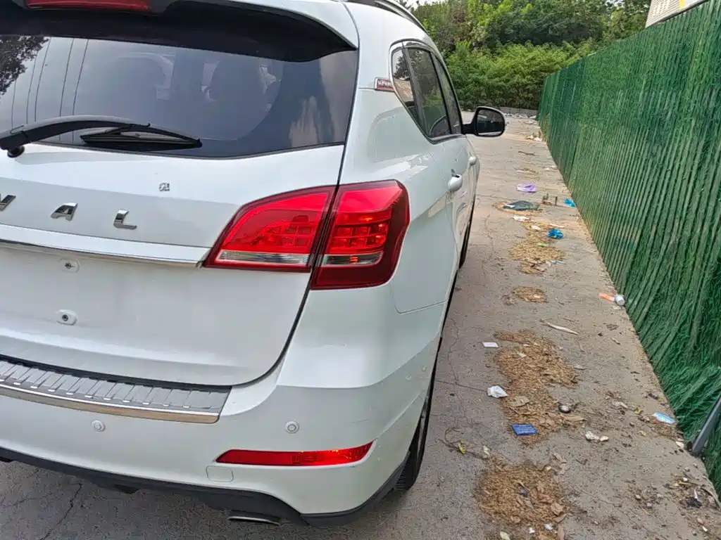 Фото 8 - Haval H2