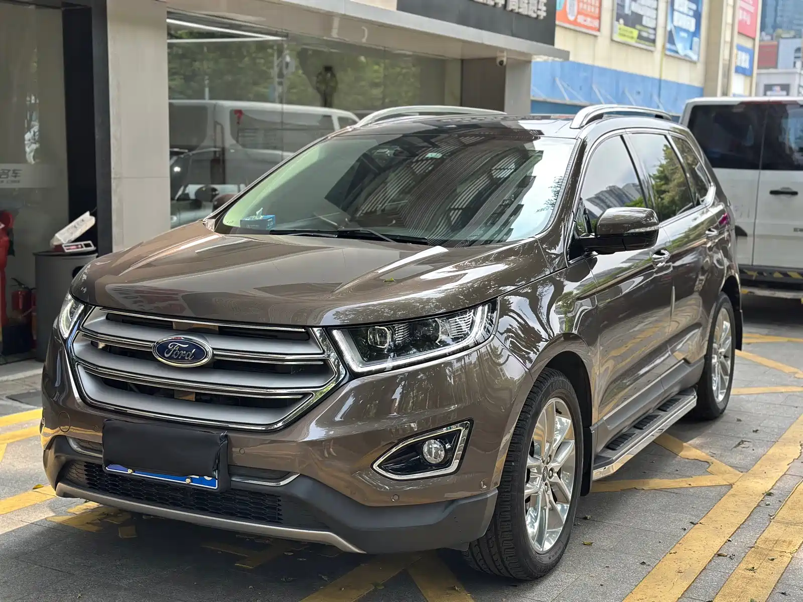 Фото 1 - Ford Edge