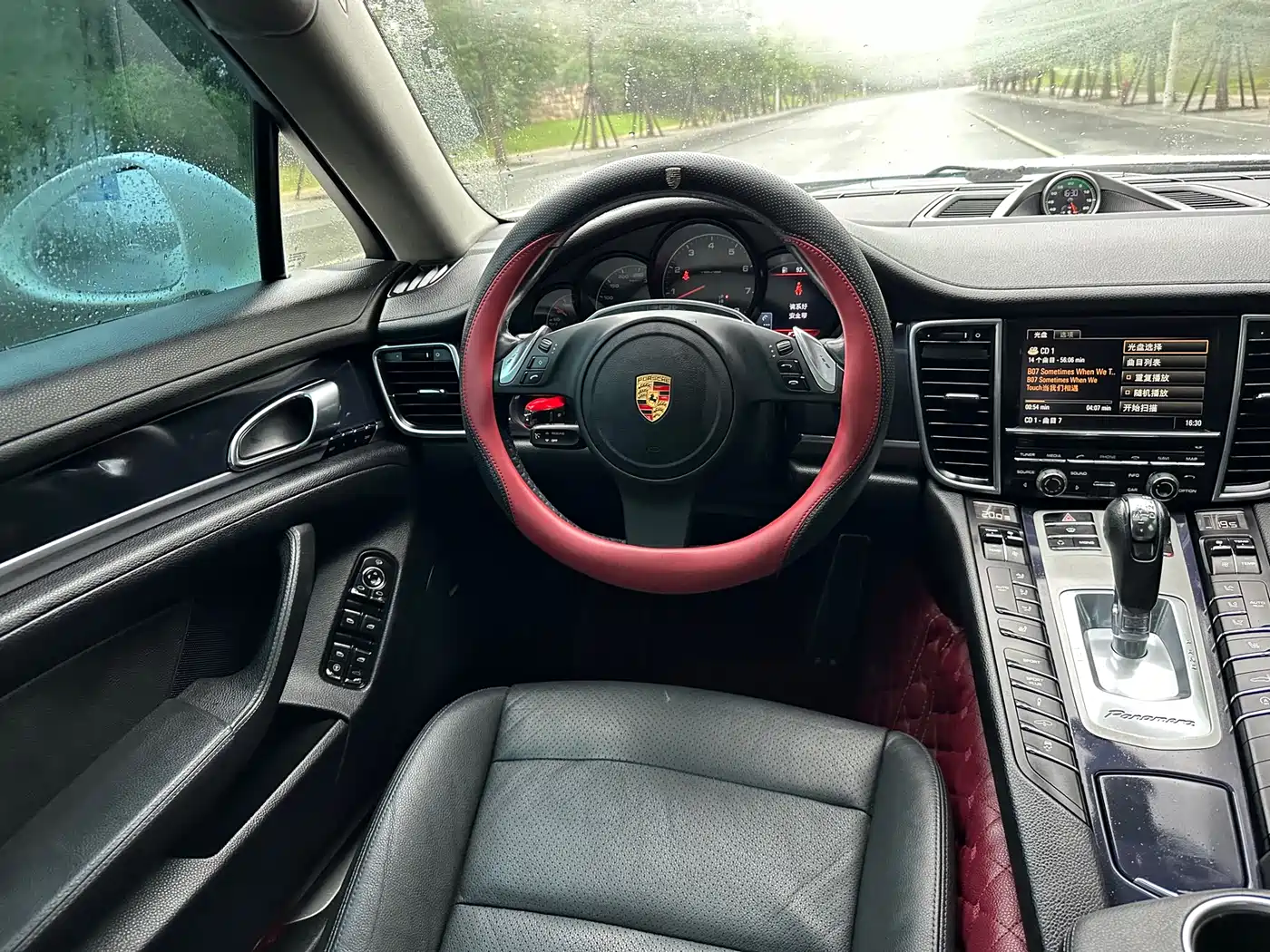 Porsche Panamera 2010 Panamera 4 3.6L фото 14