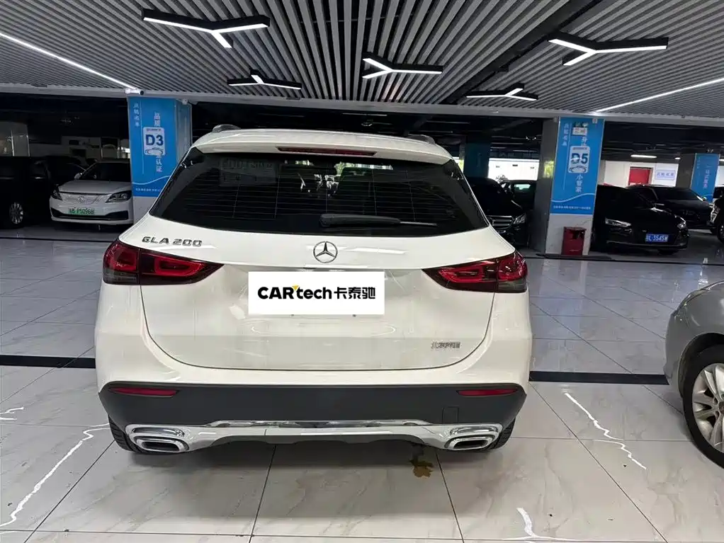 Mercedes-Benz GLA 2023 2023 GLA 200
