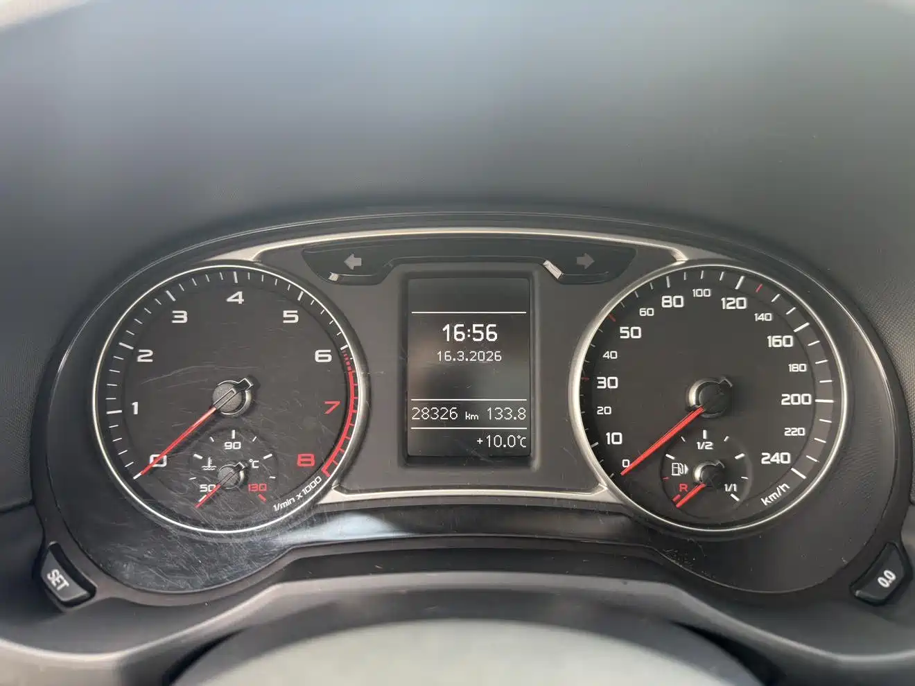Audi A1 2014 30 TFSI Sportback Comfort фото 15