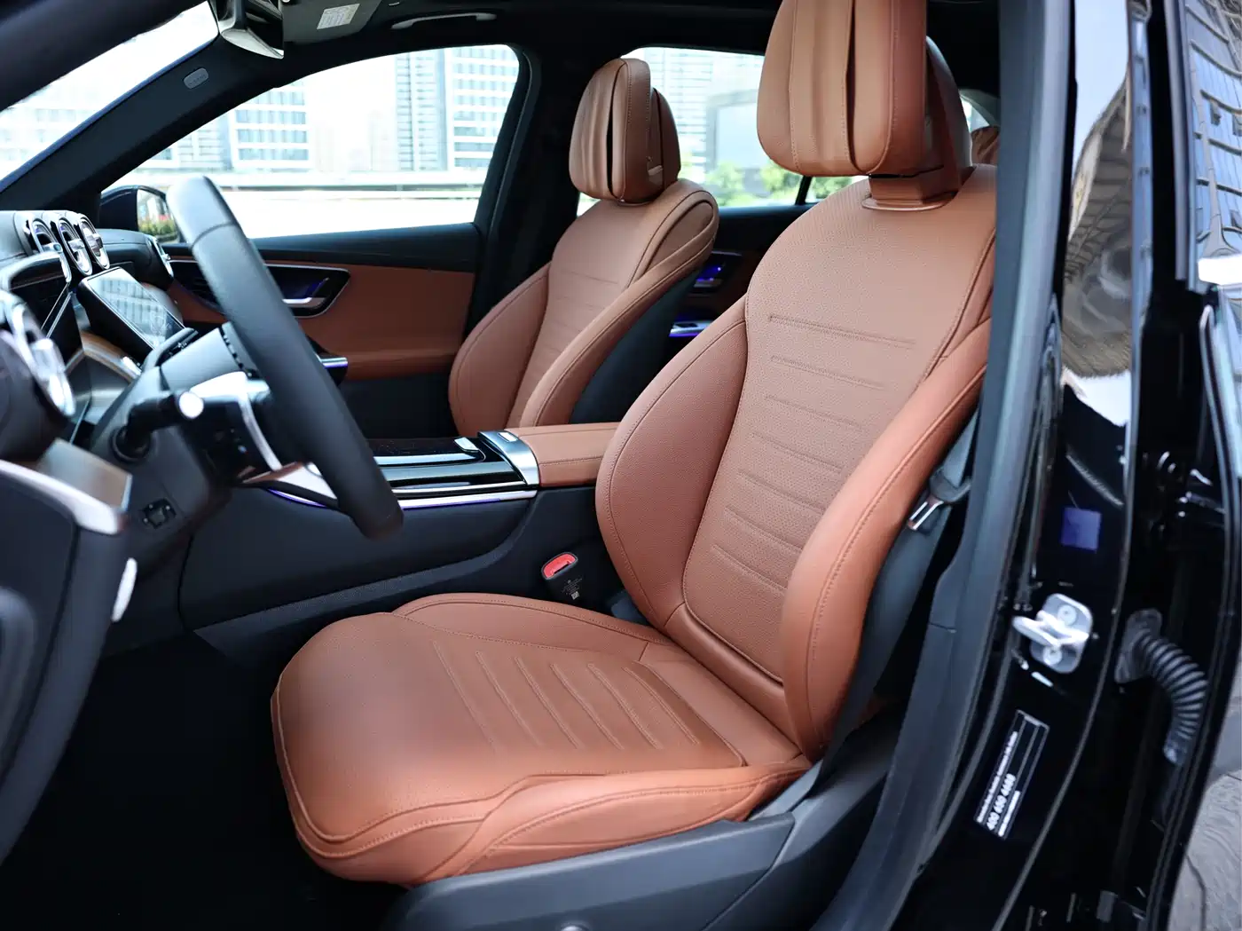 Mercedes-Benz GLC 2024 GLC 300 L 4MATIC Dynamic 5-seater фото 17