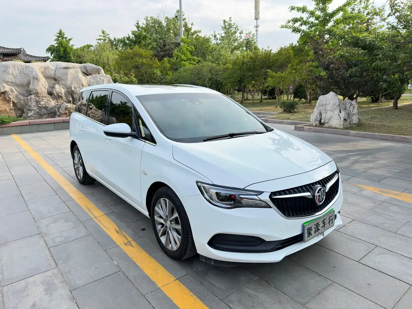 Buick GL6 2019 18T 6-seat Connected Luxury China VI фото 2