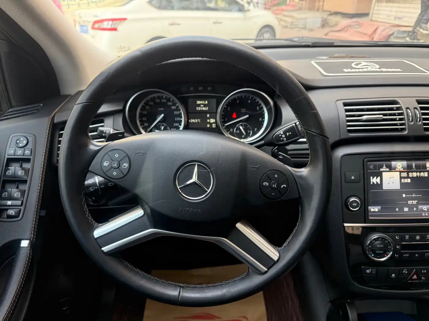 Mercedes-Benz R-Class 2014 R 400 4MATIC Business фото 14