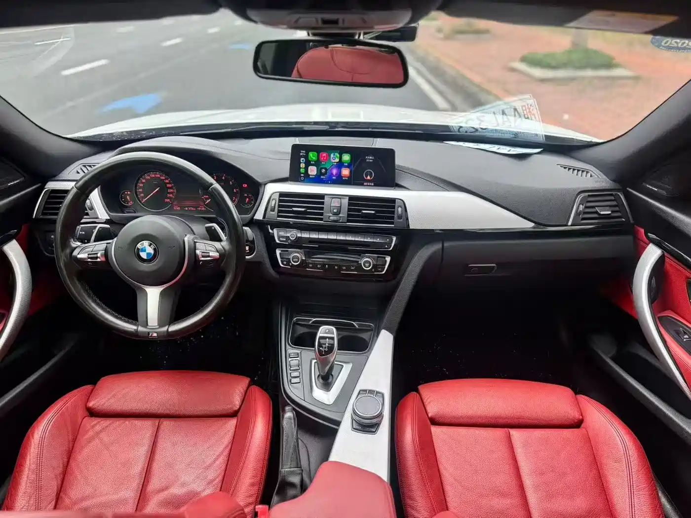 BMW 3 Series GT 2019 320i M Sport Black Night Edition фото 4