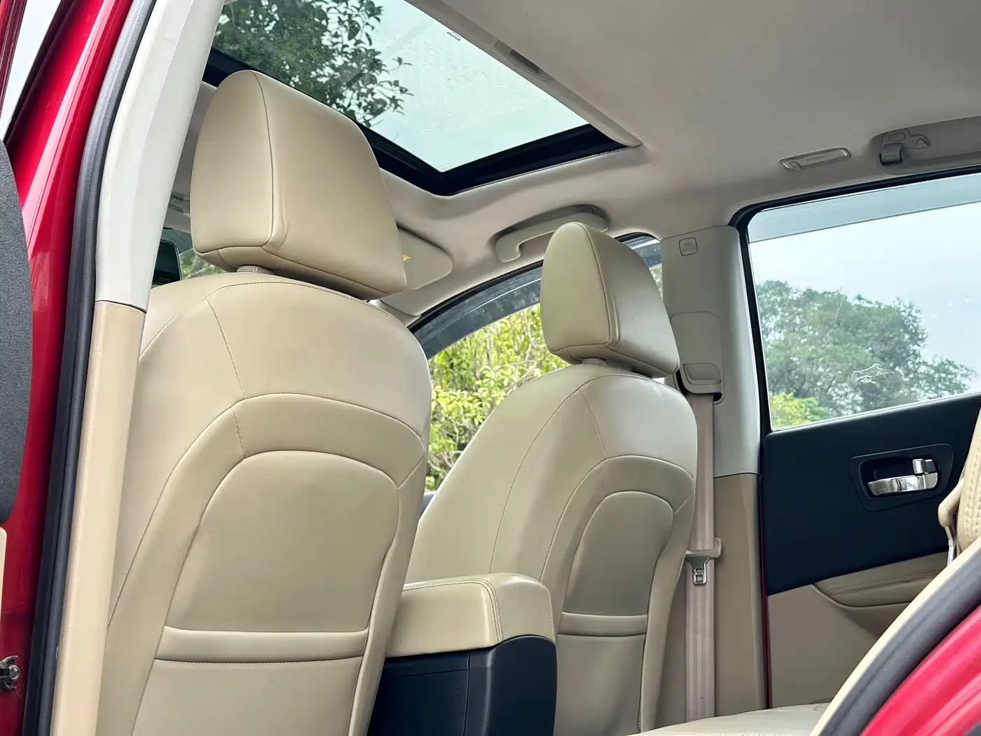 Nissan Qashqai 2011 2011 2.0XV Thunder CVT 2WD