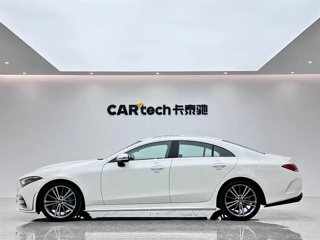 MERCEDES-BENZ CLS