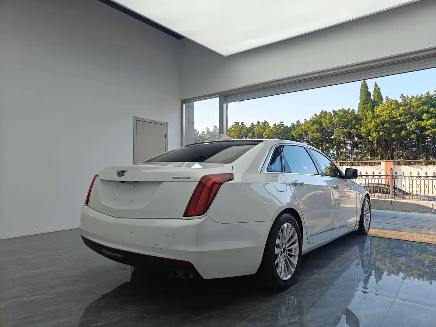 Cadillac CT6 PLUG-IN 2017 30E Elite фото 5