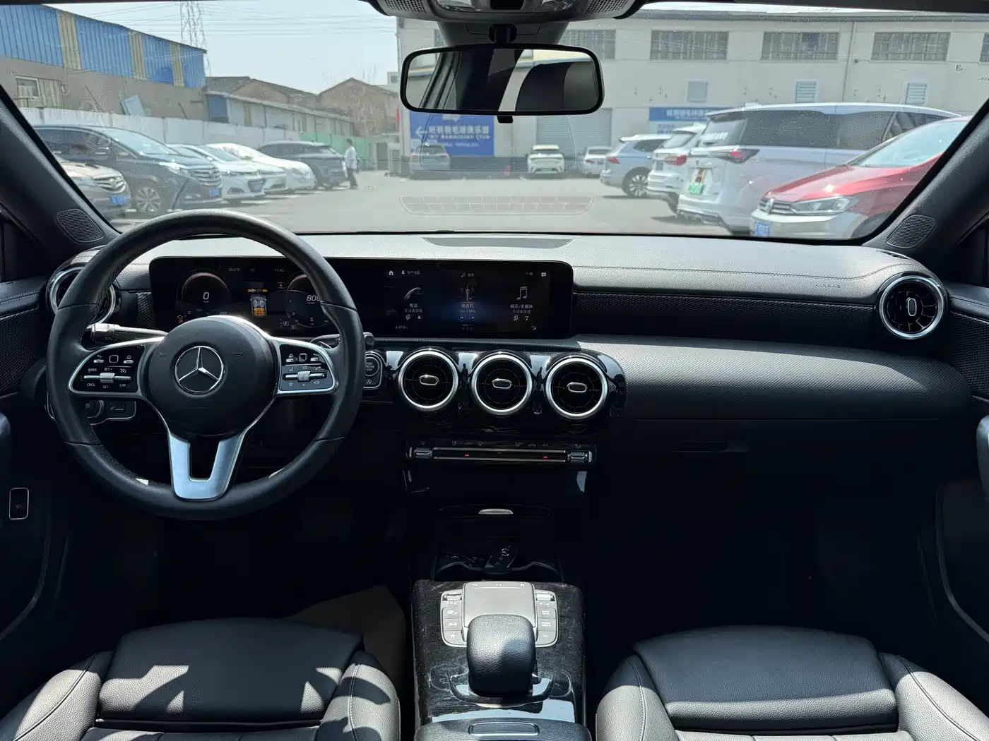 Mercedes-Benz A-Class 2021 A 200 L Sport Sedan Fashion Edition фото 5