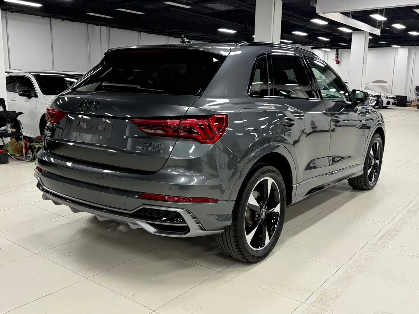 Audi Q3 2021 35 TFSI Fashion Sport фото 4