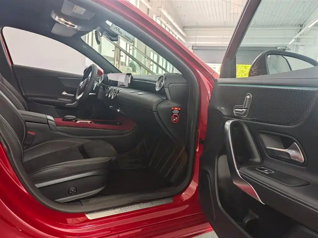 Mercedes-Benz A-Class 2022 A 200 L Sport Sedan Style фото 12