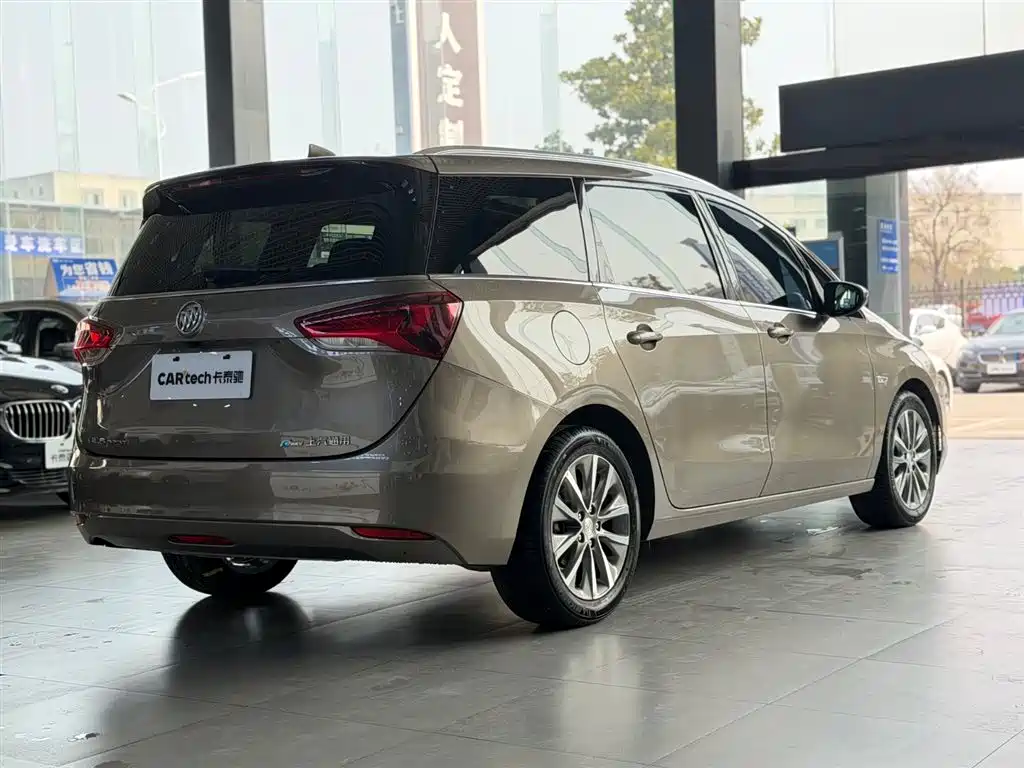 Buick GL6 2021 323T Mild Hybrid Connected Luxury фото 6