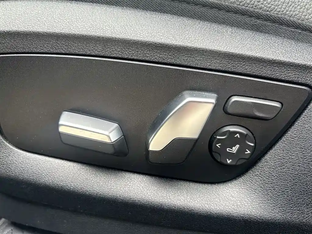 BMW 6 SERIES GT