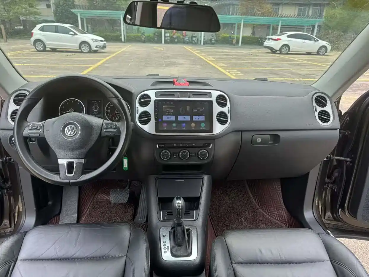 Volkswagen Tiguan 2013 1.8TSI Automatic 2WD Luxury Model фото 6
