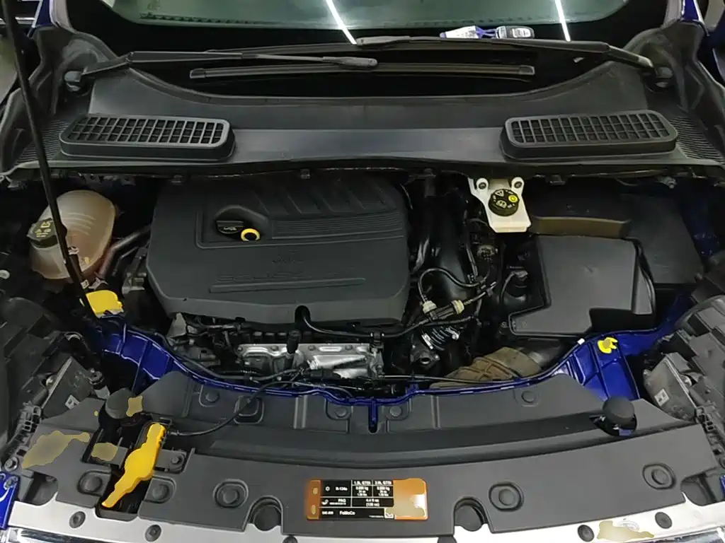 Фото 20 - Ford Kuga