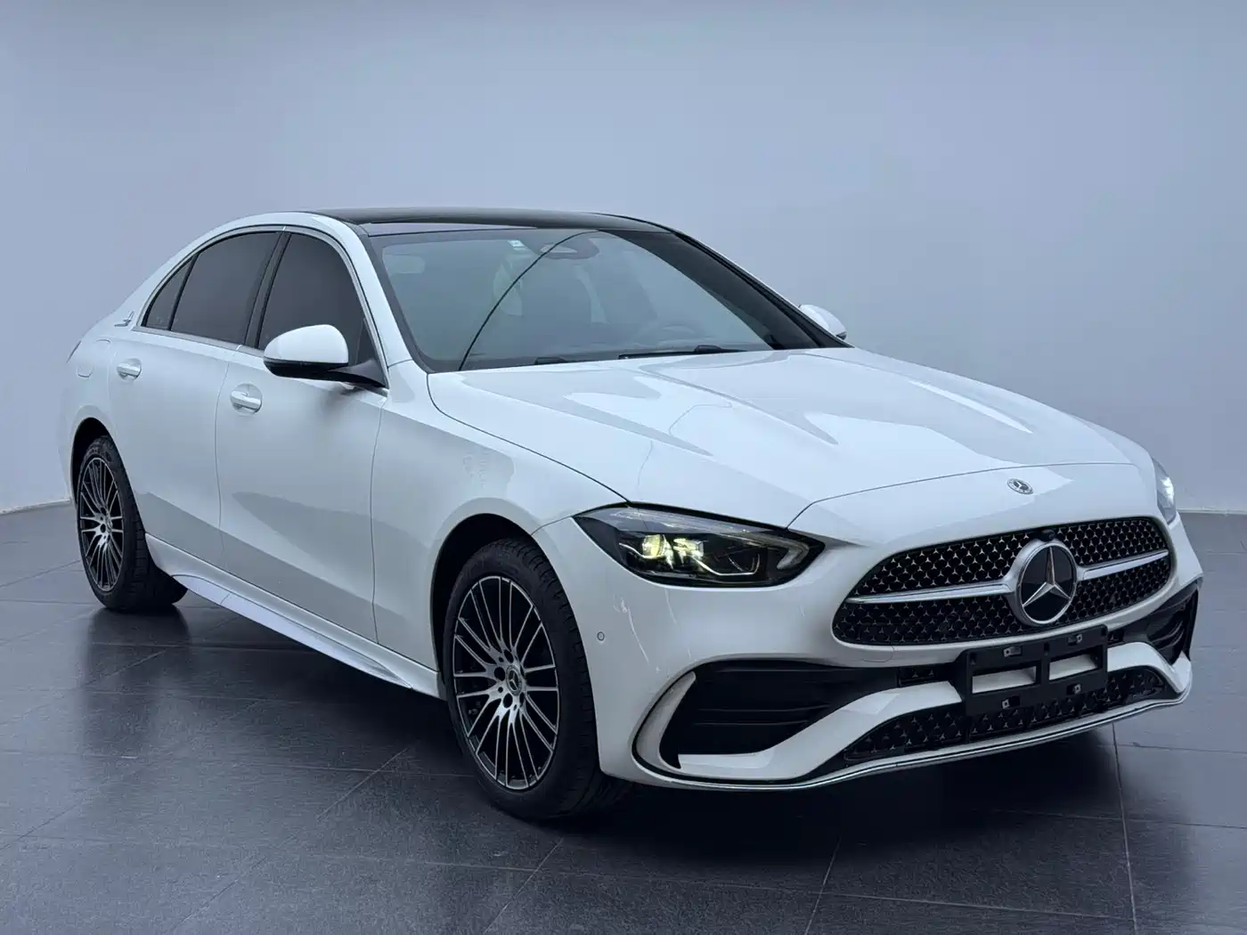 Mercedes-Benz C-Class 2025 Facelift C 260 L Sport Edition фото 3