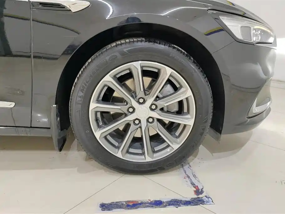 Buick LaCrosse 2022 652T Luxury фото 6