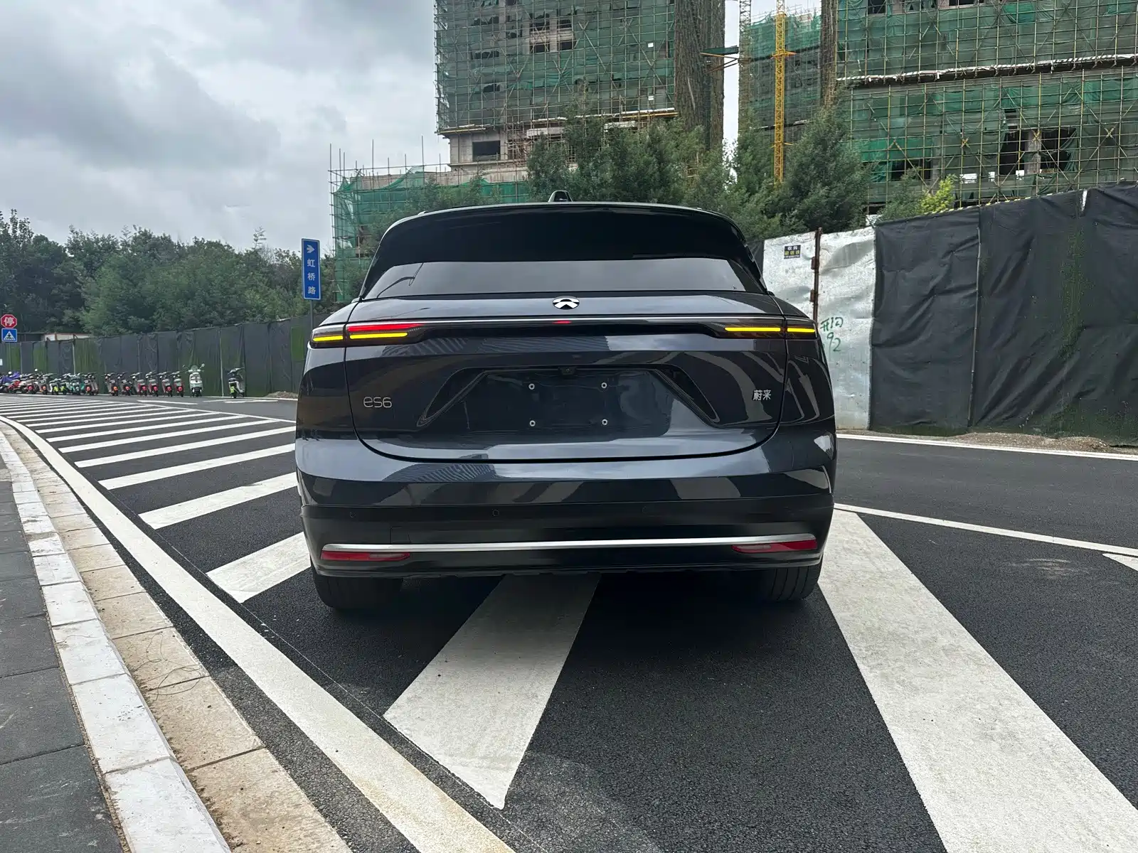 Фото 15 - NIO ES6